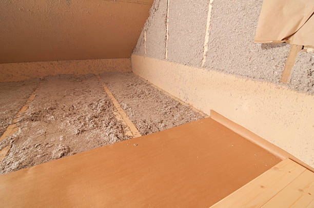 Best Types of Insulation in Oak Trail Shores, TX